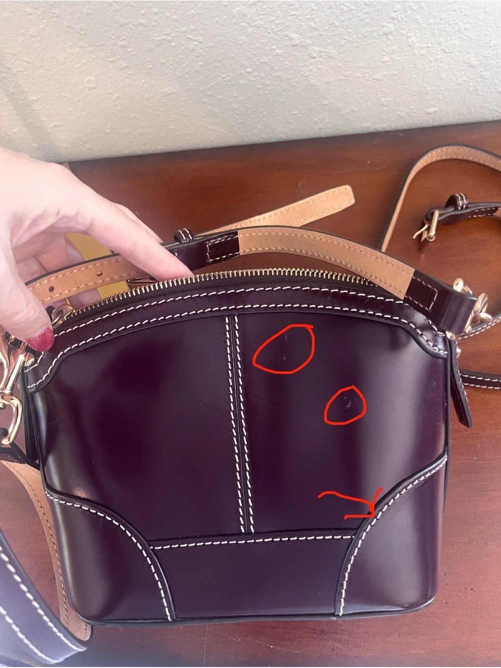 Authentic Dooney and Bourke Selleria Florentine crossbody - Picture 8 of 8